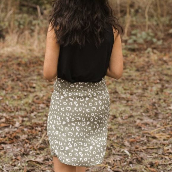 Jackson Rowe A-Line Skirt - CACTUS LEOPARD - BNWT - Picture 4 of 7